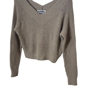 ONE ELEVEN NORTH V Neck cropped sweater Size Small